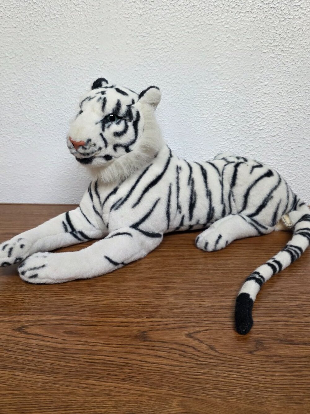 Plush White Tiger 18" Stuffed Animal by Linzy (30" including tail)